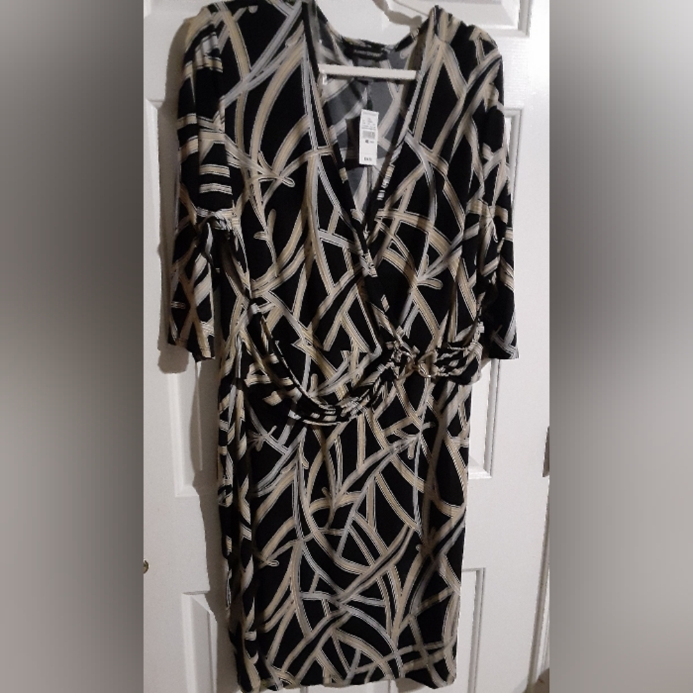 Ashley Stewart Size 18/20 NWT Faux Belt with Gold Buckle Black and Gold.